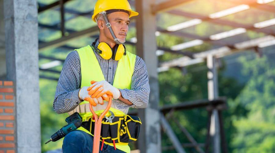 Professional gutter cleaning in Roseville, OH